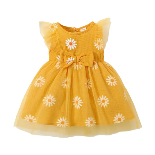 Cute summer dress for baby girls with cheerful daisy pattern