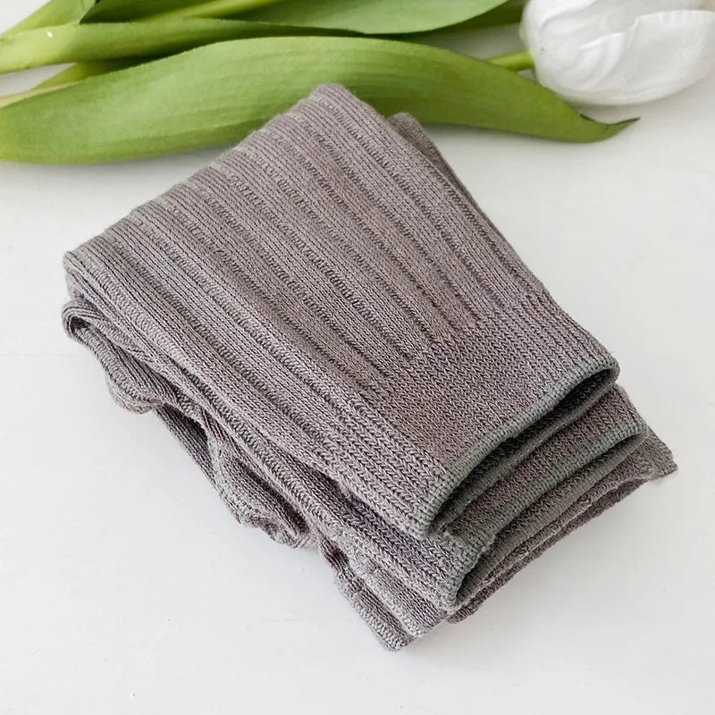 Girls Ribbed Leggings in grey